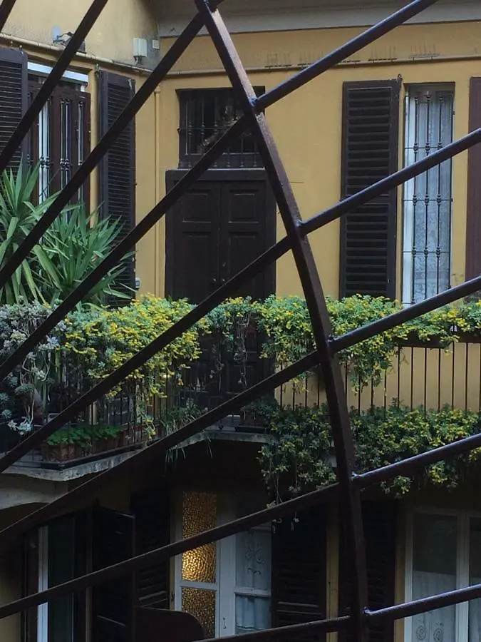 מלון מילאנו A Casa Di Beatrice בית הארחה